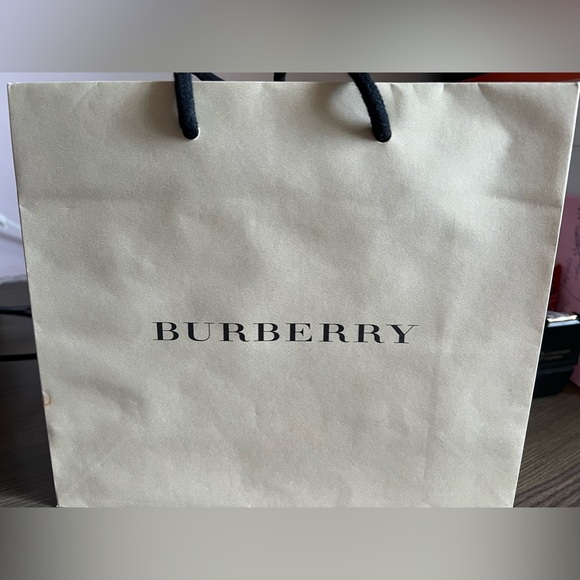 Burberry paper bag - Picture 5 of 5